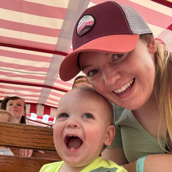 Meet your Posher, Haley - Picture 1 of 1